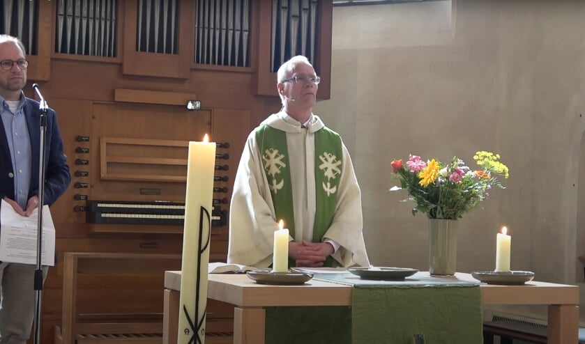 Beeld uit de opname van de dienst van 19 juli. (foto: PKN Heumen)