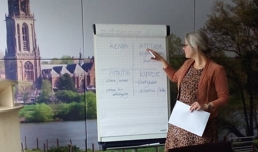 Eline van Berkum tijdens de JobGrouptraining. (foto: Cora van den Berg)
