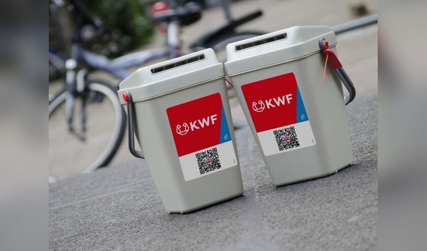 Collectebussen KWF. (foto: Karin Wiggelman)