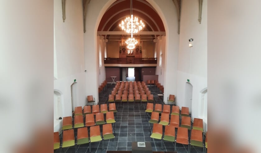 <p>De verbouwde kerk in Drie. (foto: Jaap van Merkerk)l</p>