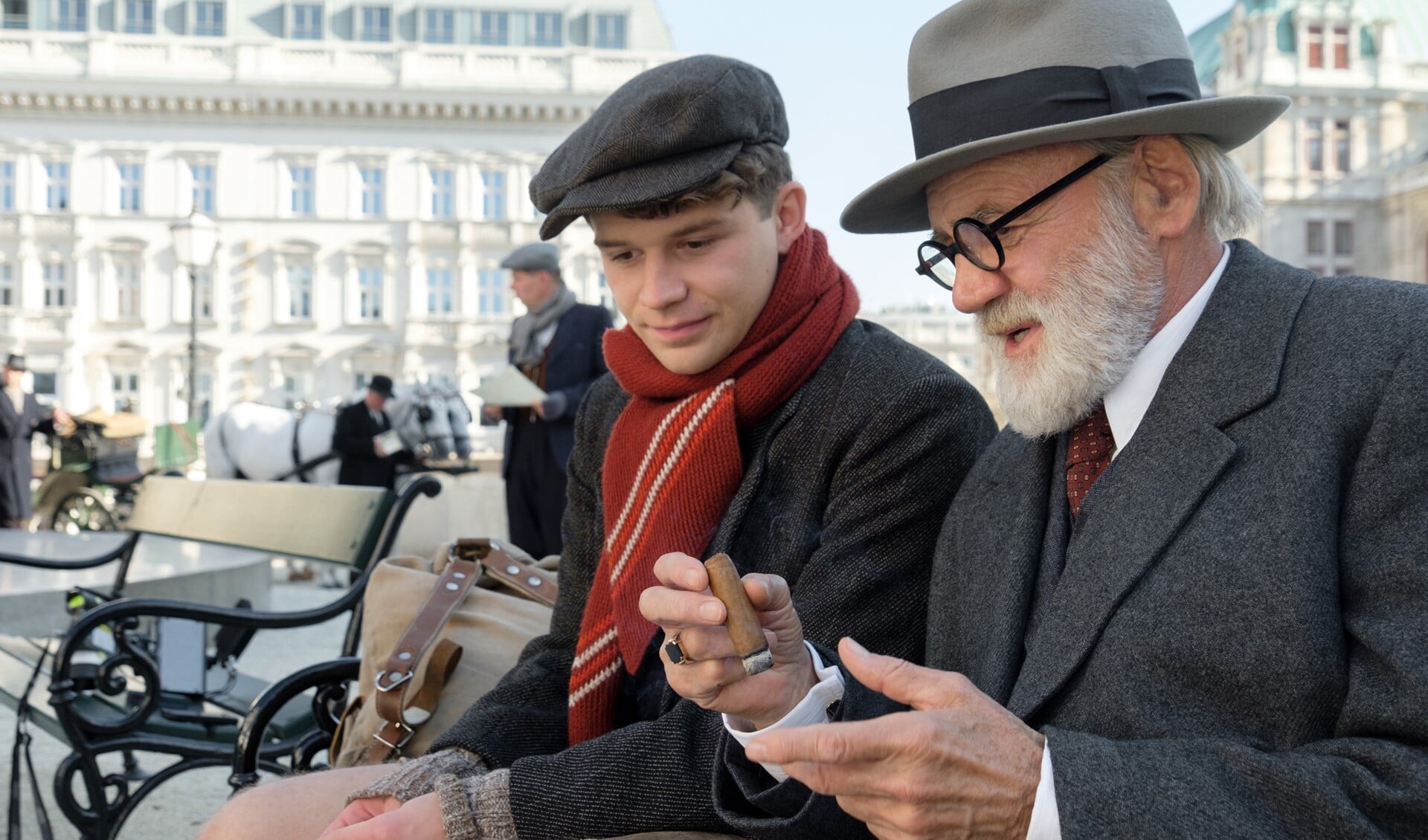 De zeventienjarige Franz ontmoet Sigmund Freud in Wenen (Foto: Just Entertainment)