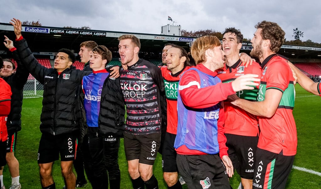 NEC viert thuis feest na de overwinning op FC Groningen. (Foto: Broer van den Boom/Orange Pictures)