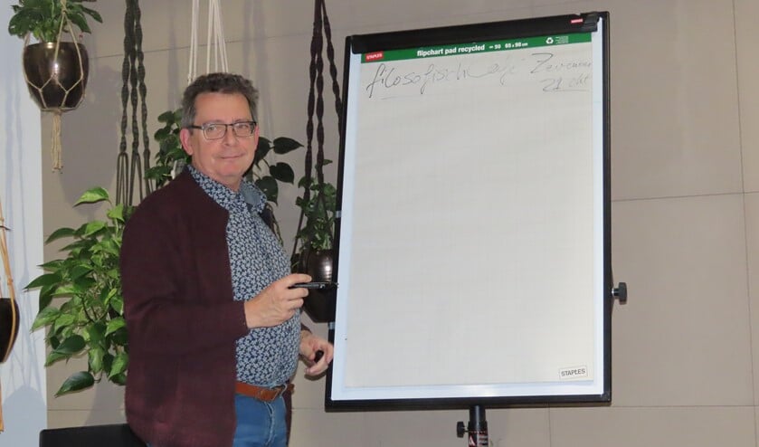 Peter Schmitz: "Iedereen die zich samen met anderen wil bezinnen op onderwerpen over het leven, kan meedoen."