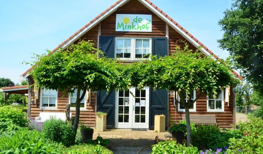 <p>De Minkhof.</p>