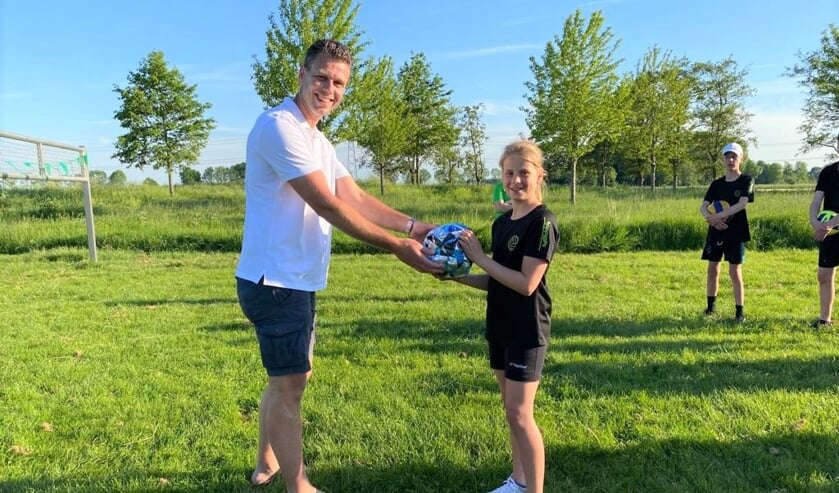 <p>Opening buitensportnet. (foto: Marit Derksen)</p>