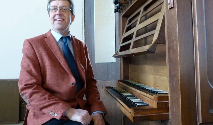 <p>Organist Leon van den Brand. (foto: Leon van de Brand)</p>