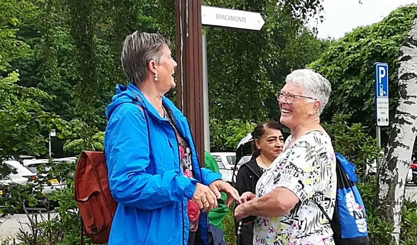 <p>Wandelen op Woensdag: Steeds gezellig! (foto: Agile Welzijn)</p>