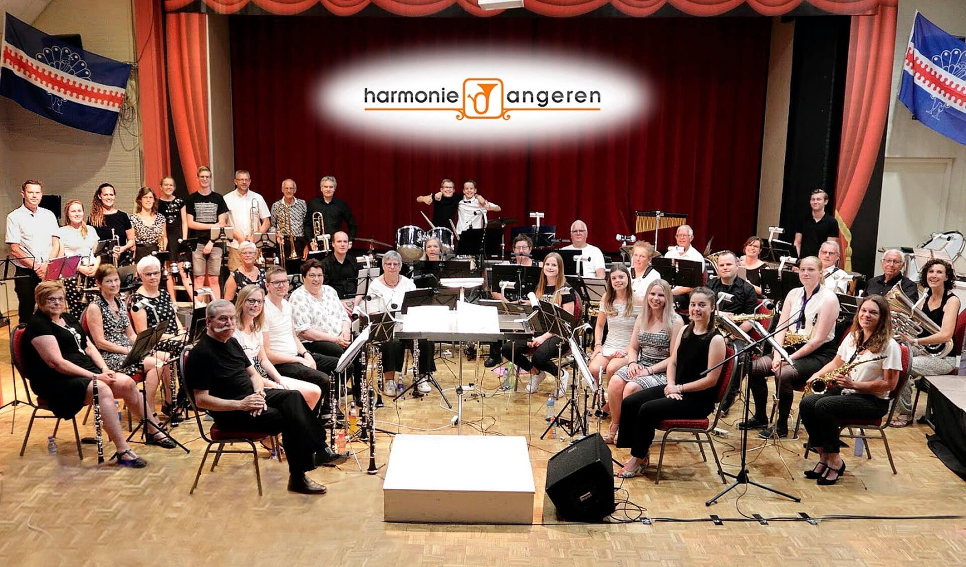 Orkest Harmonie Angeren. (foto: Henk Sluiter)