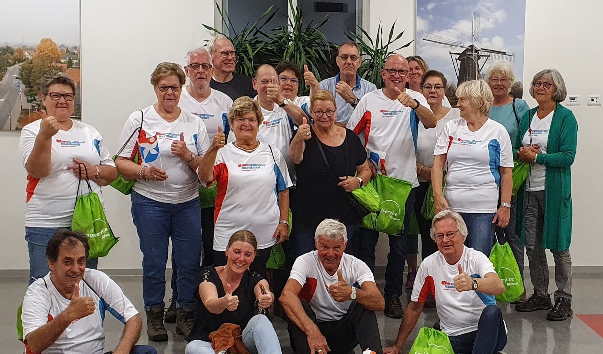 Wandelgroep Elst. (foto: Wim Groninger)