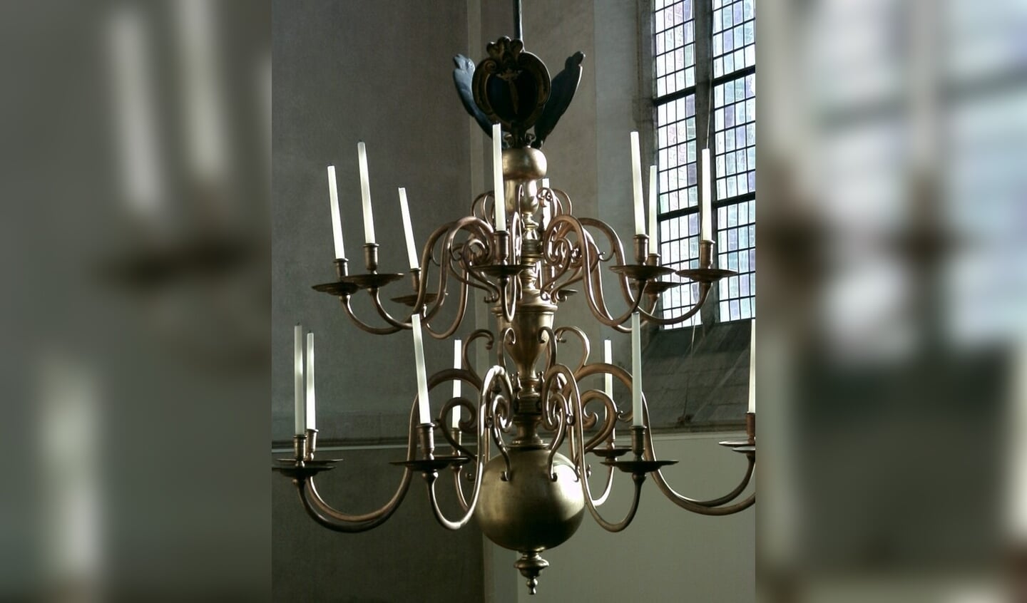 De opbrengst van de verkoop/veiling wordt gebruikt voor restauratie van het koperwerk.