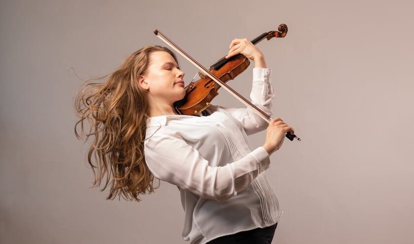<p>Violiste Coraline Groen. </p>