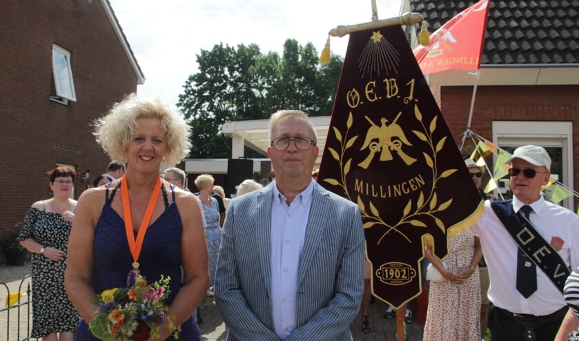 <p>Koningspaar Schutterij OEV 1.</p>