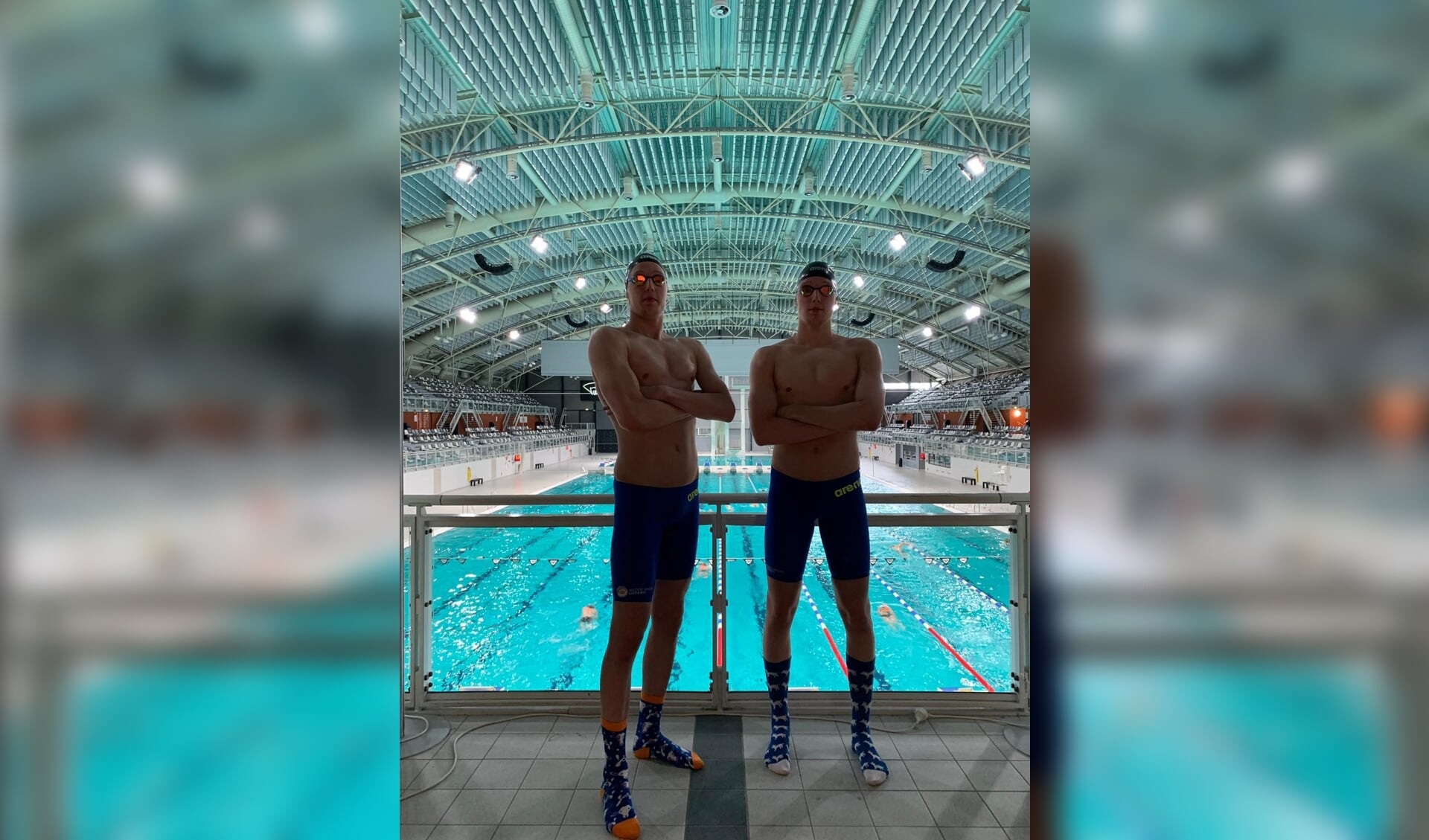 Vincent Crooijmans (links) en Sander Crooijmans (rechts) in het Pieter van den Hoogenband zwemstadion te Eindhoven. 