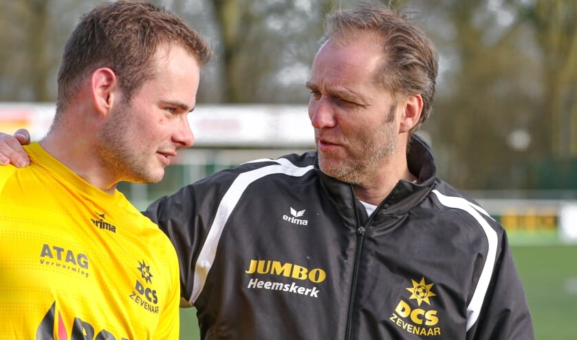 Eric van Zutphen coacht DCS'er Jarno Geurds (Foto: Lindi van Ingen)