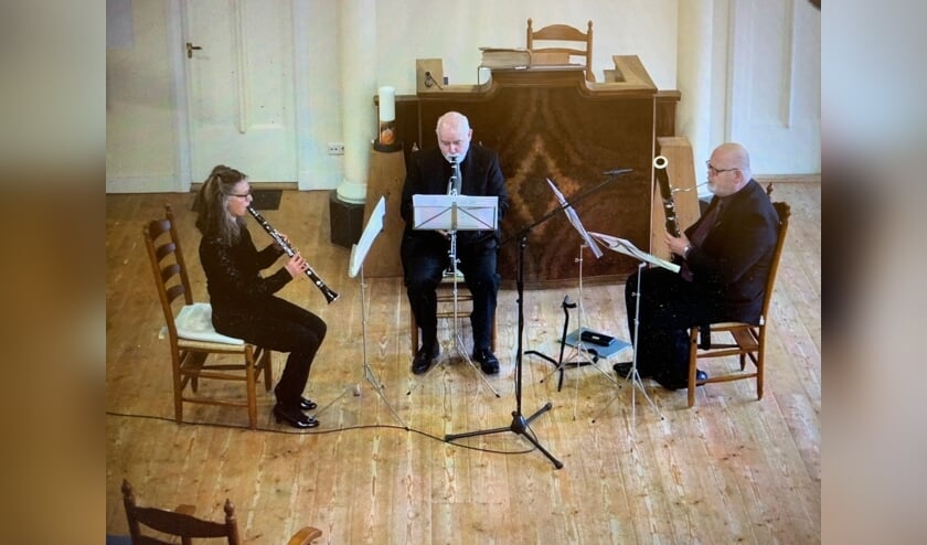 <p>Trio BesC treedt op 28 september op in de Huiskamer van Elst.&nbsp;</p>  