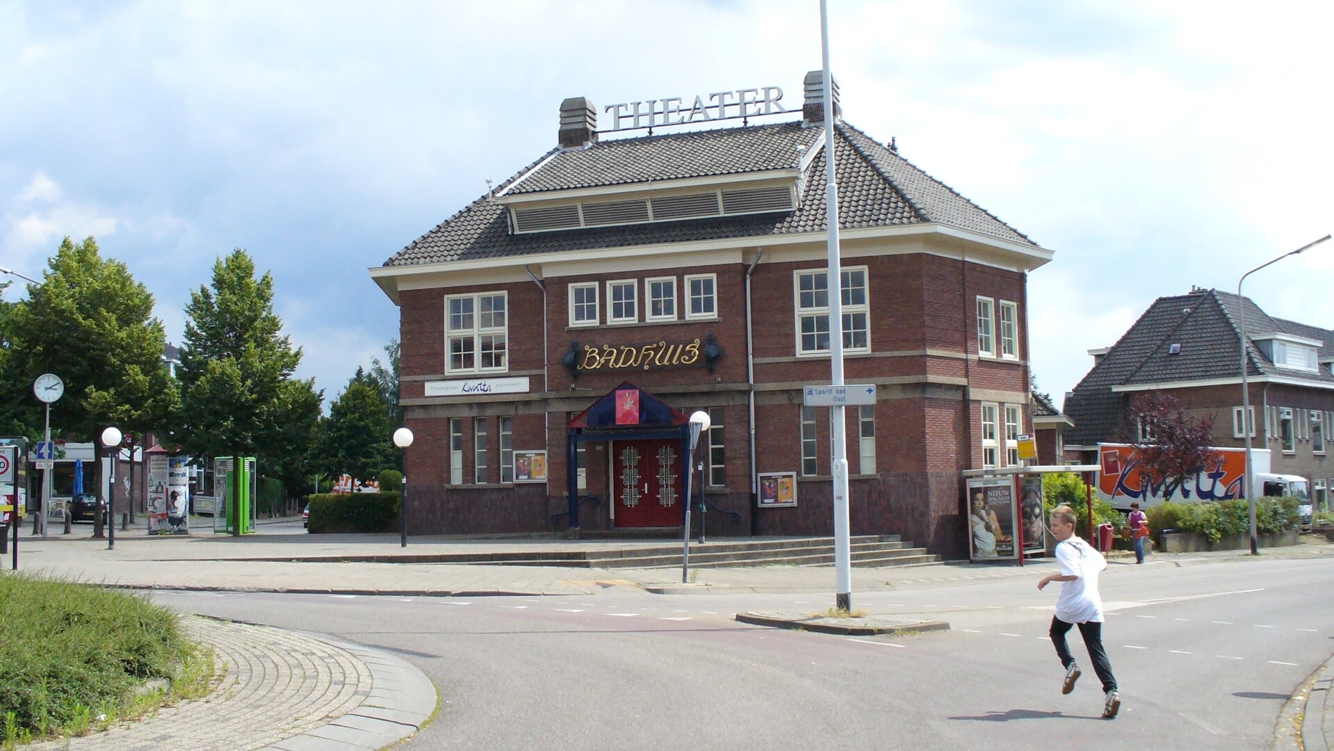 Theater Het Badhuis, onderkomen van Theatergroep Kwatta.