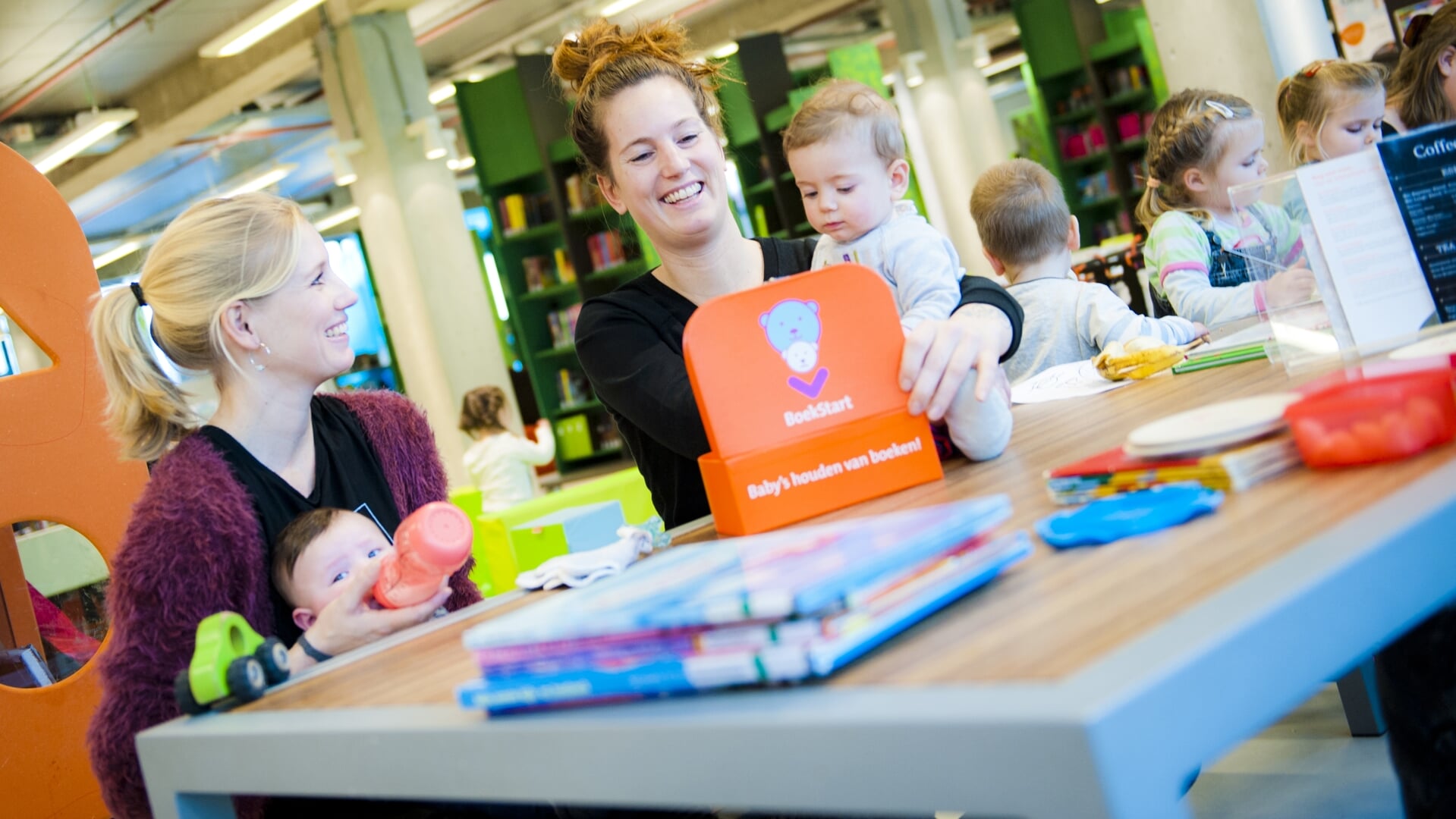 Op 3 juni is het BoekStartdag, met aandacht voor boeken en taal voor de allerkleinsten. 