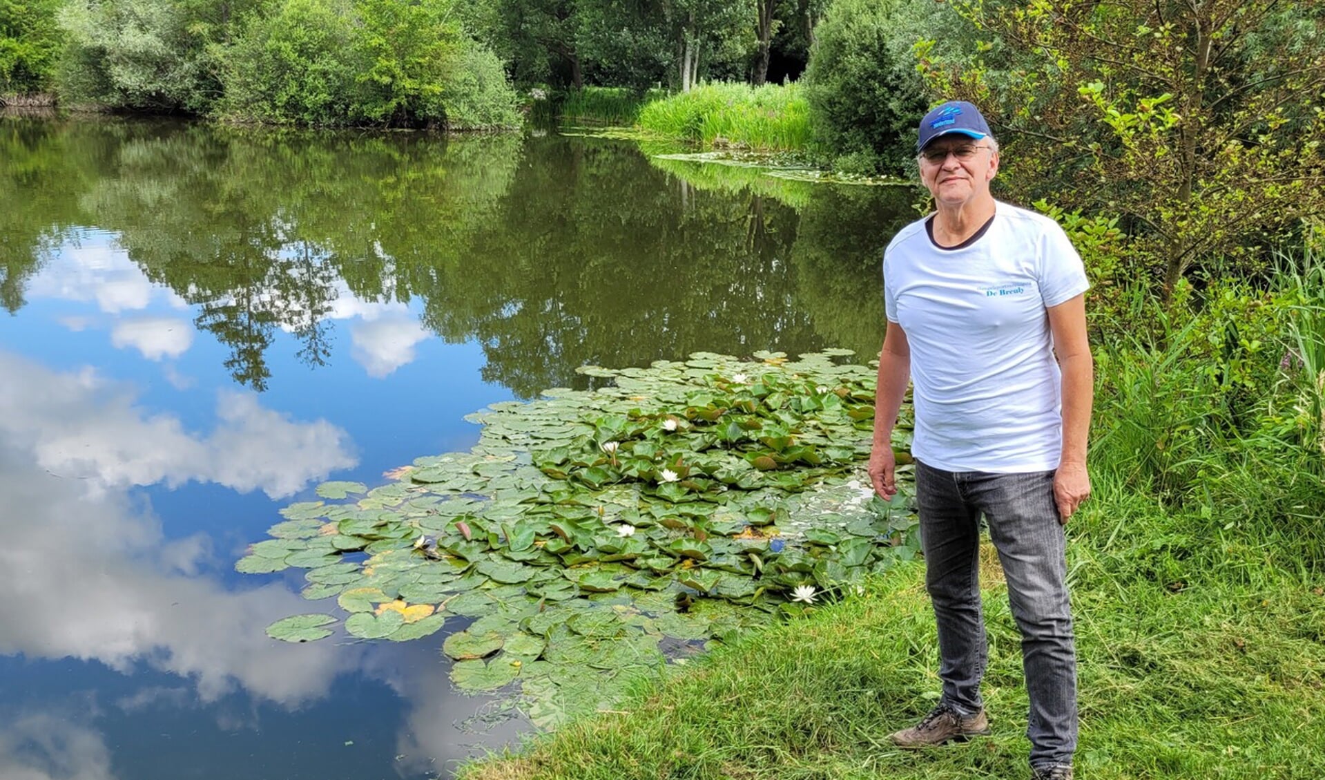 Toon Janssen: "Via Samen Vissen maken we voor bewoners van zorgcentra van de Liemerije vier keer per jaar een visuitje mogelijk"