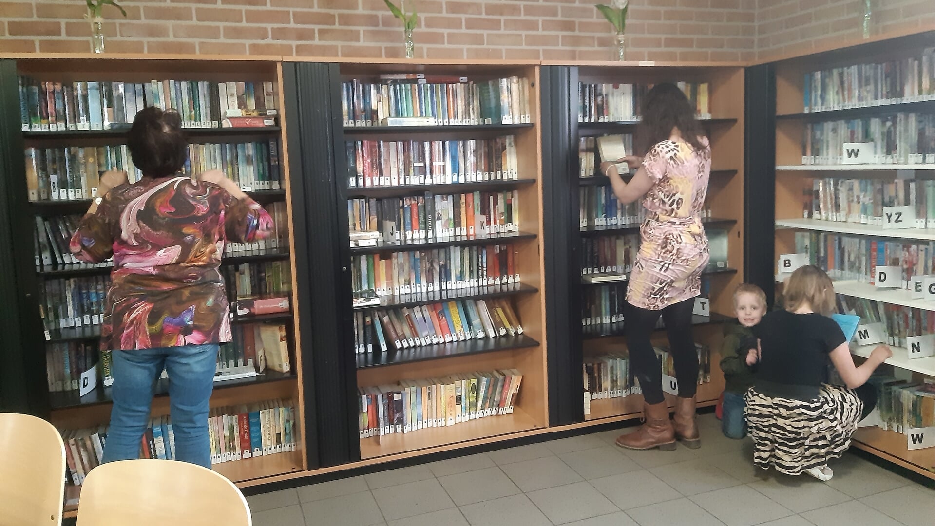 De bibliotheek in IJzendoorn is weer uitgebreid en te bekijken op 22 april.