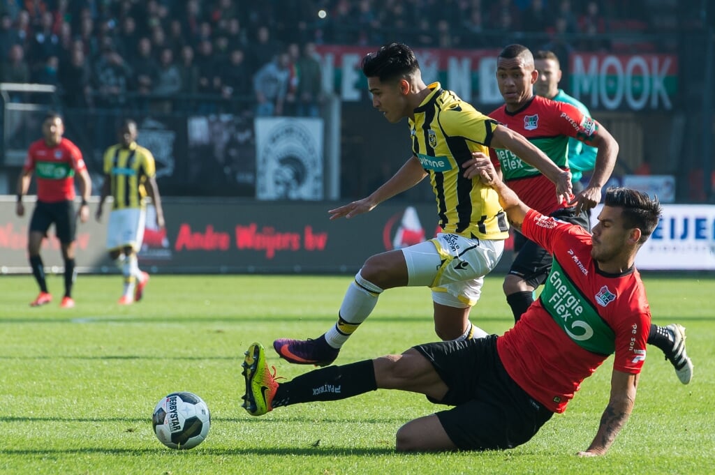 Voetbal: NEC versus Vitesse (23 oktober 2016). (Foto: Wil Kuijpers)