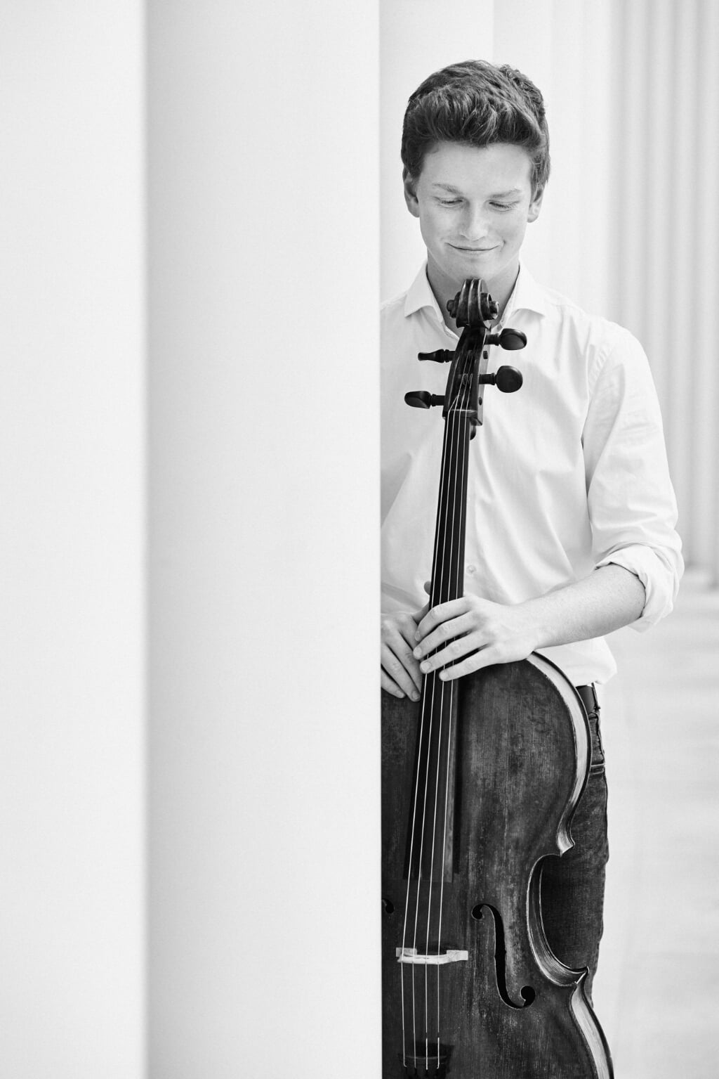 De jonge cellogrootmeester Benjamin Kruithof. (Foto: Kaupo Kikkas) 
