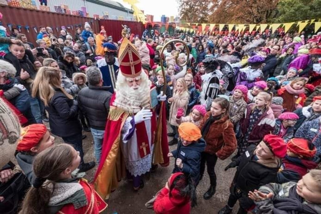 Sinterklaas tijdens de intocht in 2019. (foto: Kringloop Groesbeek)