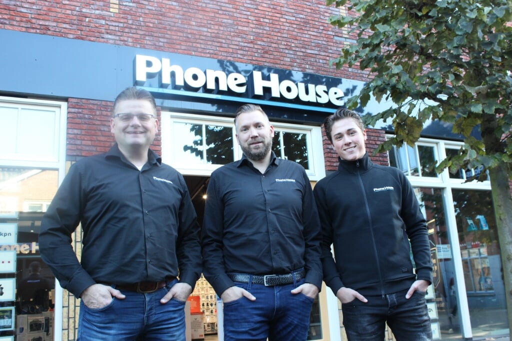 Het PhoneHouse-team: Jeroen, Sebastiaan en Dani.