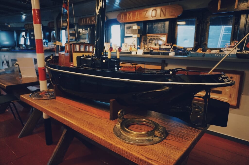 Model van oud schip, te zien in Binnenvaartmuseum Nijmegen. (foto: Michiel Jacobs)