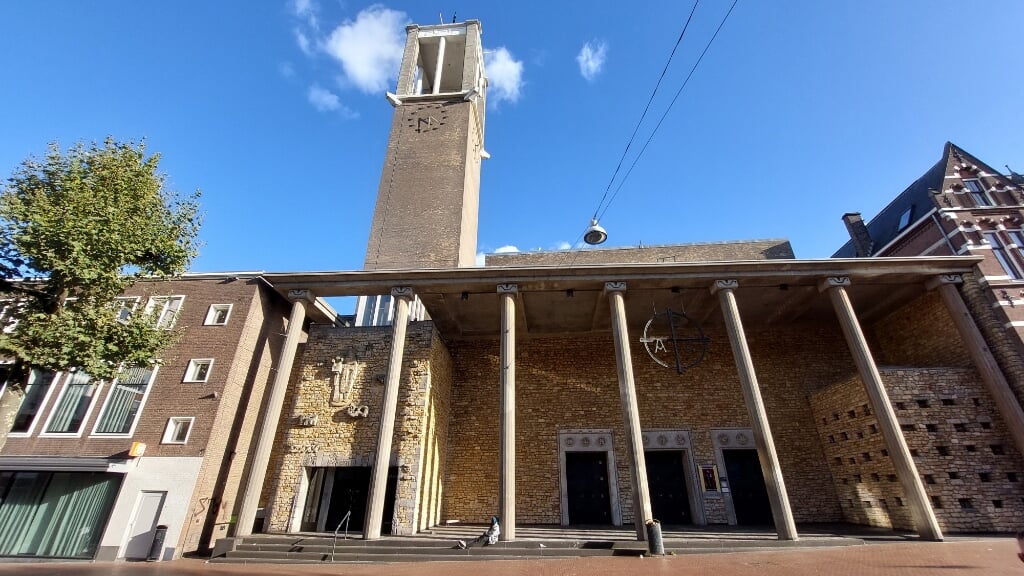 De Canisiuskerk.