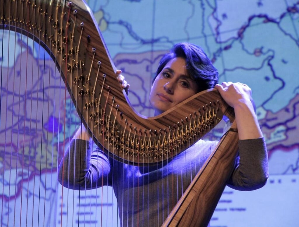Ekaterina met de harp. (eigen foto)