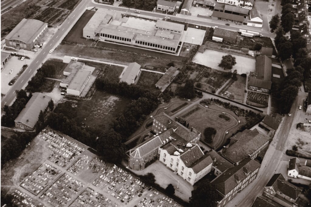 Luchtfoto omgeving Hollands Klooster in 1966. (foto: Gerrie Driessen)