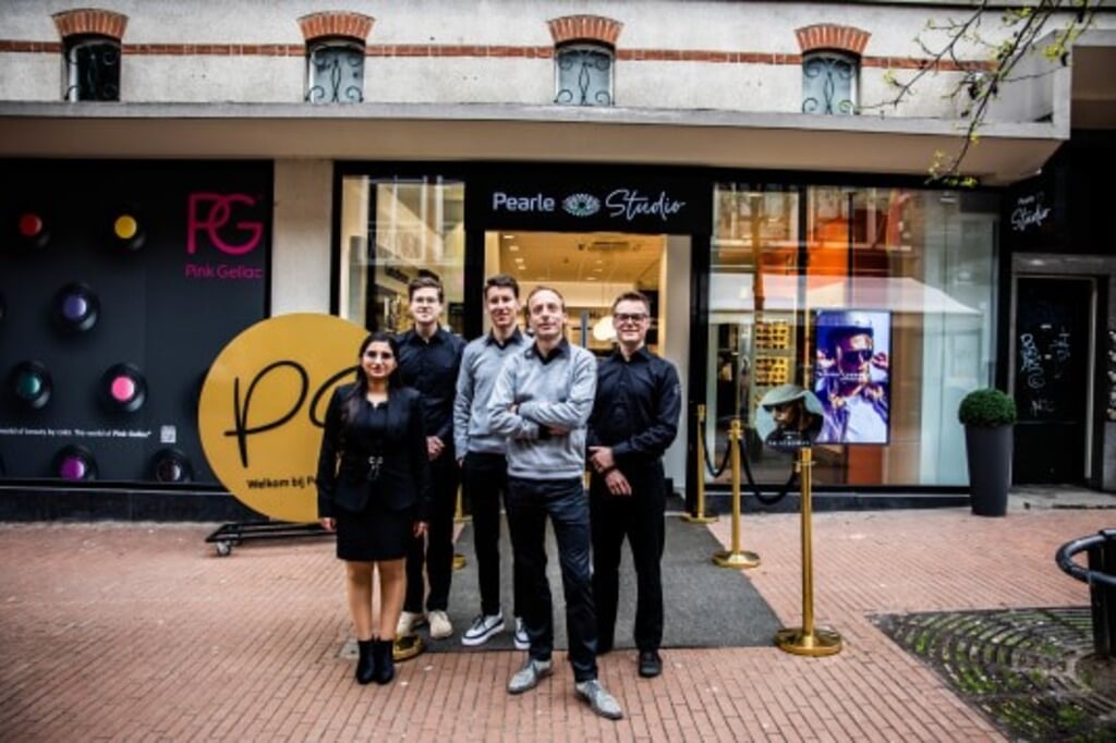 Hetzelfde en vertrouwde winkelteam staat klaar voor de klant van Pearle Studio Nijmegen.