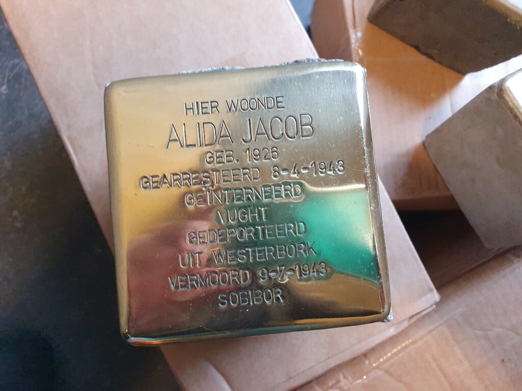 Een Stolperstein voor Alida Jacob, vorig jaar gelegd in de Daalsedwarsweg.