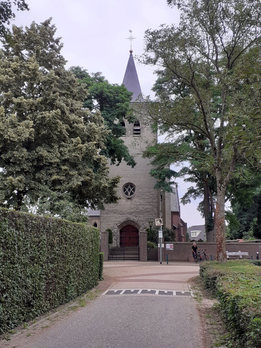 Kerk Middelaar. (foto: Theo van Brunschot)