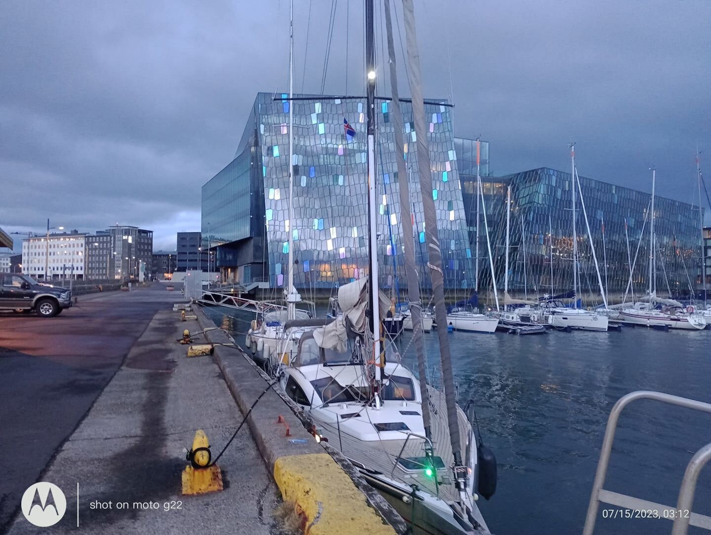 De Edda in de haven.